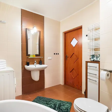 Saska Kępa Malachite *