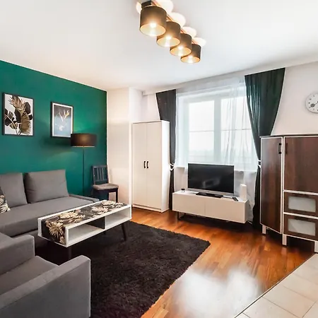Saska Kepa Malachite Apartament *